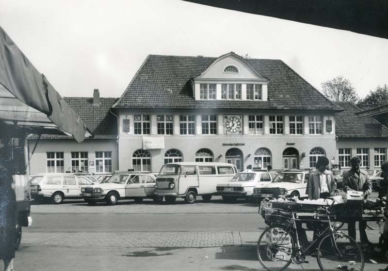 Das Foto zeigt den Siegfriedplatz im Jahr 1980 (Foto: Stadtarchiv Bielefeld)